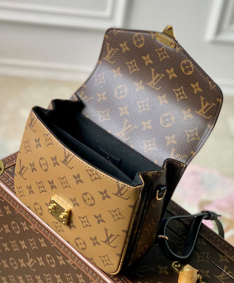 Louis Vuitton Pochette Metis Backpack M11941 Apricot